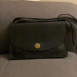 Madewell black leather expandable purse